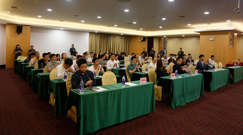 “聚勢,前行,贏未來”希歐門窗經(jīng)銷商交流會圓滿結束! “聚勢,前行,贏未來”希歐門窗經(jīng)銷商交流會圓滿結束!